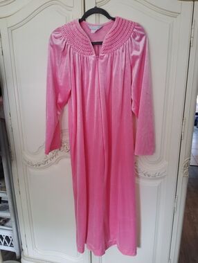 Vtg Romantic Velour Pink Nightgown with Smocked Yoke